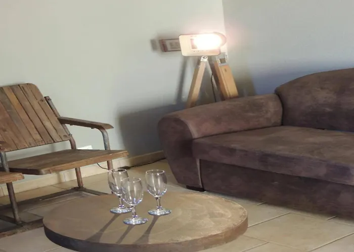 Authentic With Charm بيت للعطل *